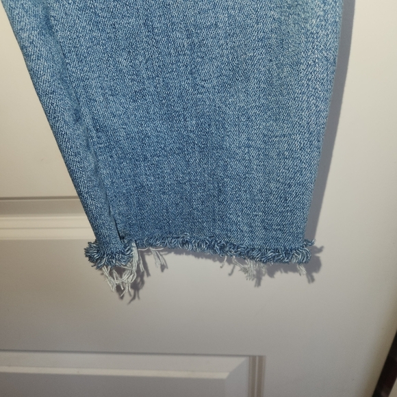 Free People Cropped Raw/Fray Hem Jeans Size 27 High Rise Distressed With Stretch - Picture 3 of 14